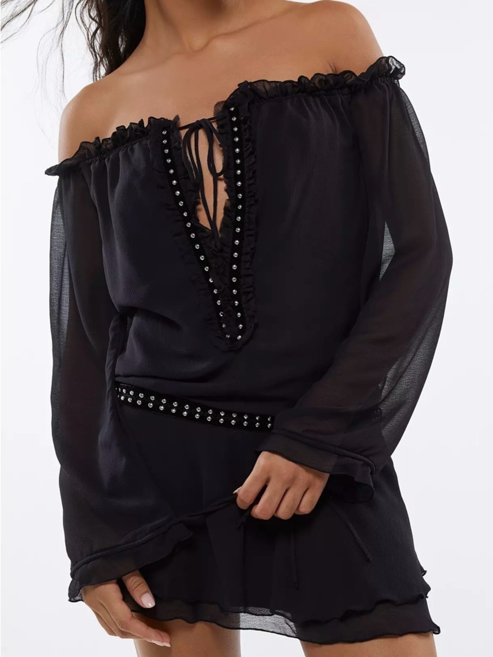 URBAN OUTFITTERS Silence + Noise Roxanne Off-The-Shoulder Drop Waist Mini Dress